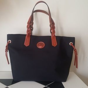 Hand bag